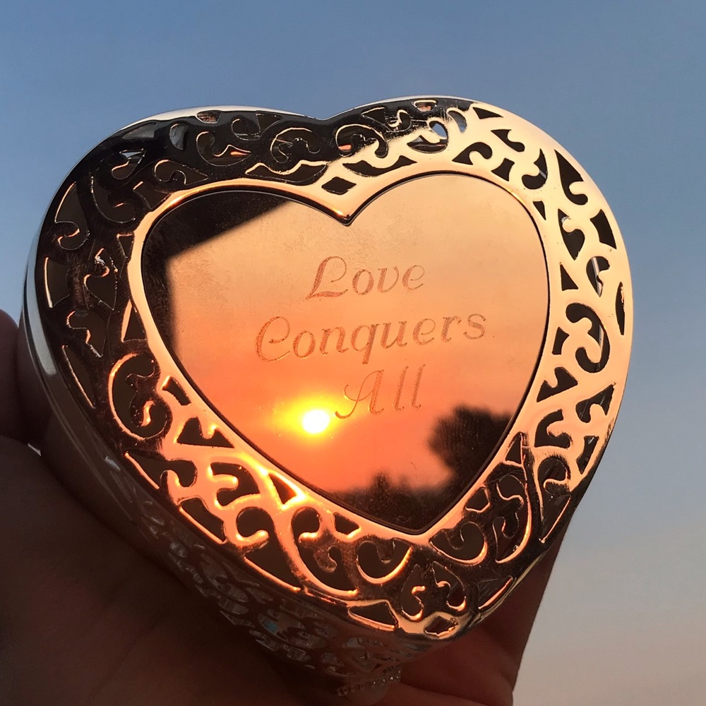 Small Silver Heart-Shaped Jewelry Box